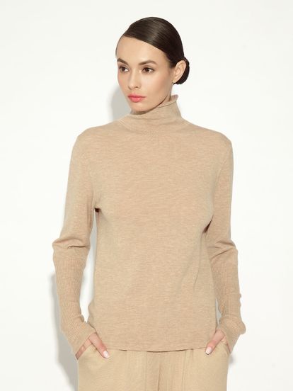 Женский свитер бежевого цвета из 100% шерсти - фото 2