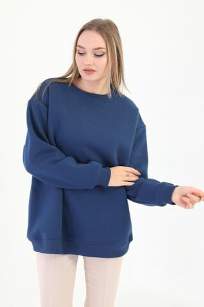 Сластена большого размера с западным велосипедным воротником