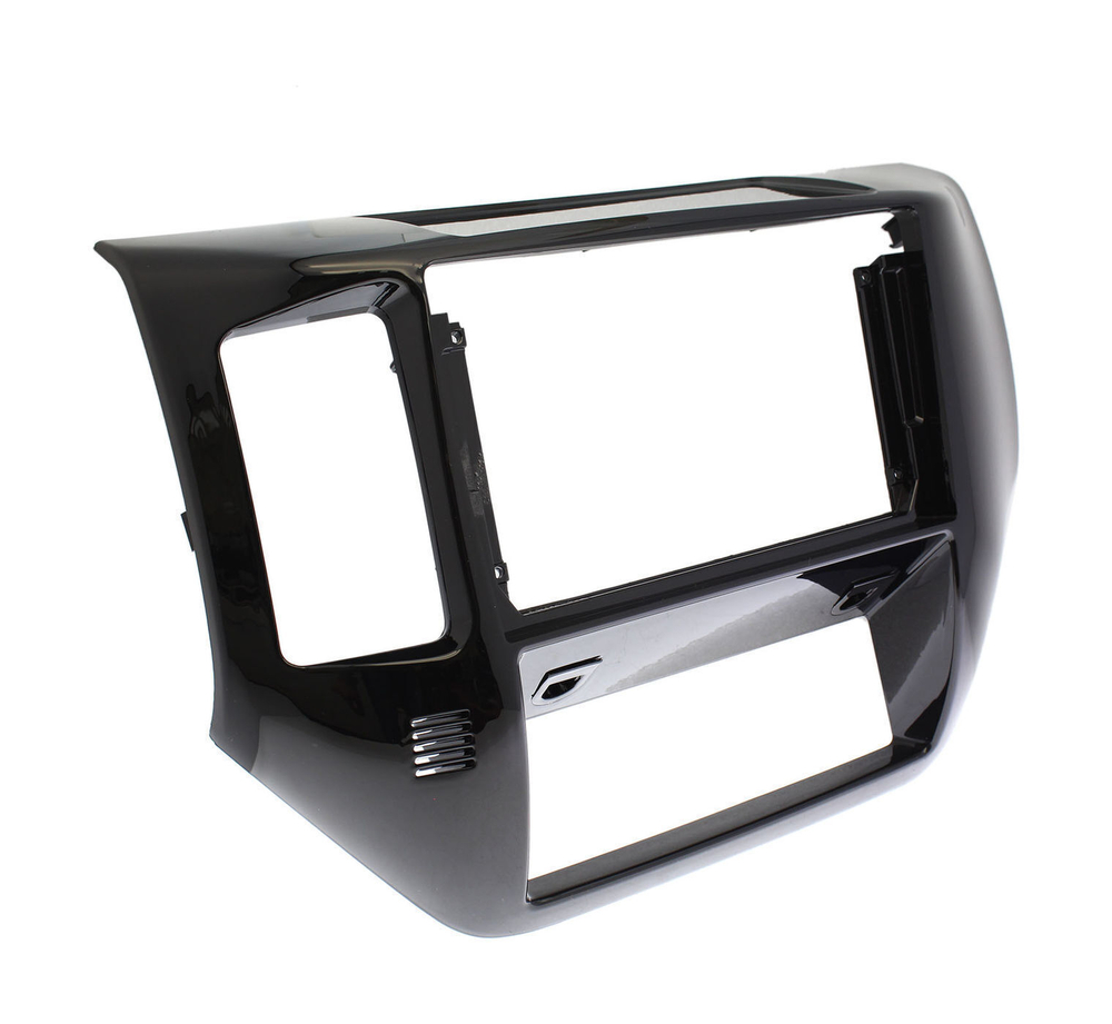 Переходная рамка магнитолы NISSAN PATROL 2004-2021 9 дюймов