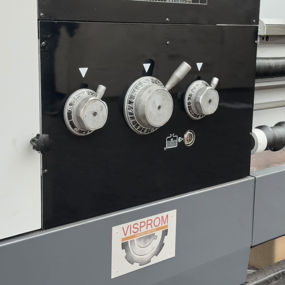 VISPROM SPV-1500/660 универсальный токарный станок с УЦИ