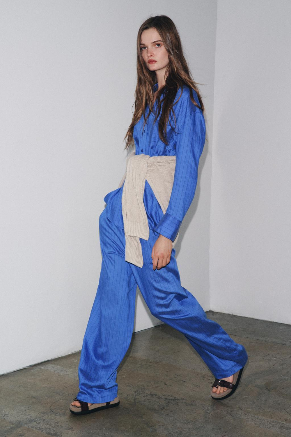 ZARA РУБАШКА ОВЕРСАЙЗ В ПОЛОСКУ — ZW COLLECTION, СИНИЙ/ЧЕРНЫЙ