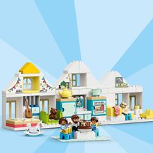 Модульный игрушечный дом LEGO 10929 DUPLO Town