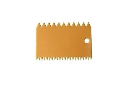 Скребок кондитерский 11*7,5 см. мягкий с зубцами 17341 Китай (10702070/170122/3017417, )