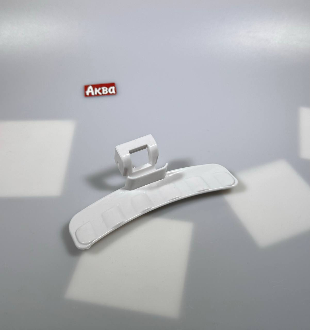 Ручка люка для стиральной машины Samsung белая DC64-01524B