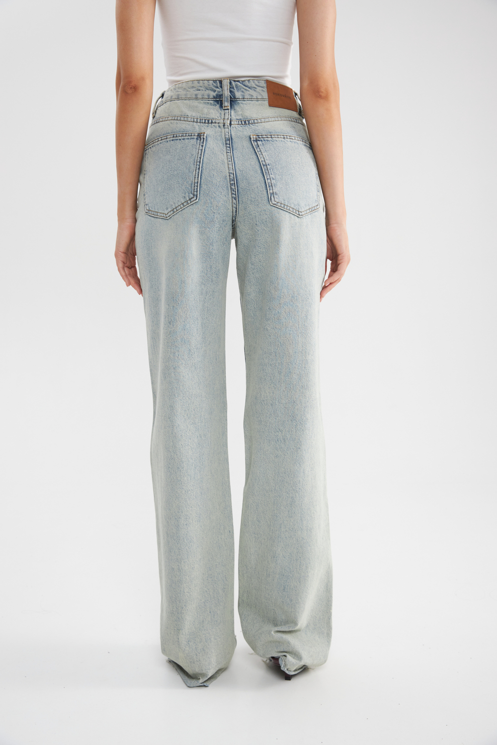 Джинсы "Rokovaya"с разрезами