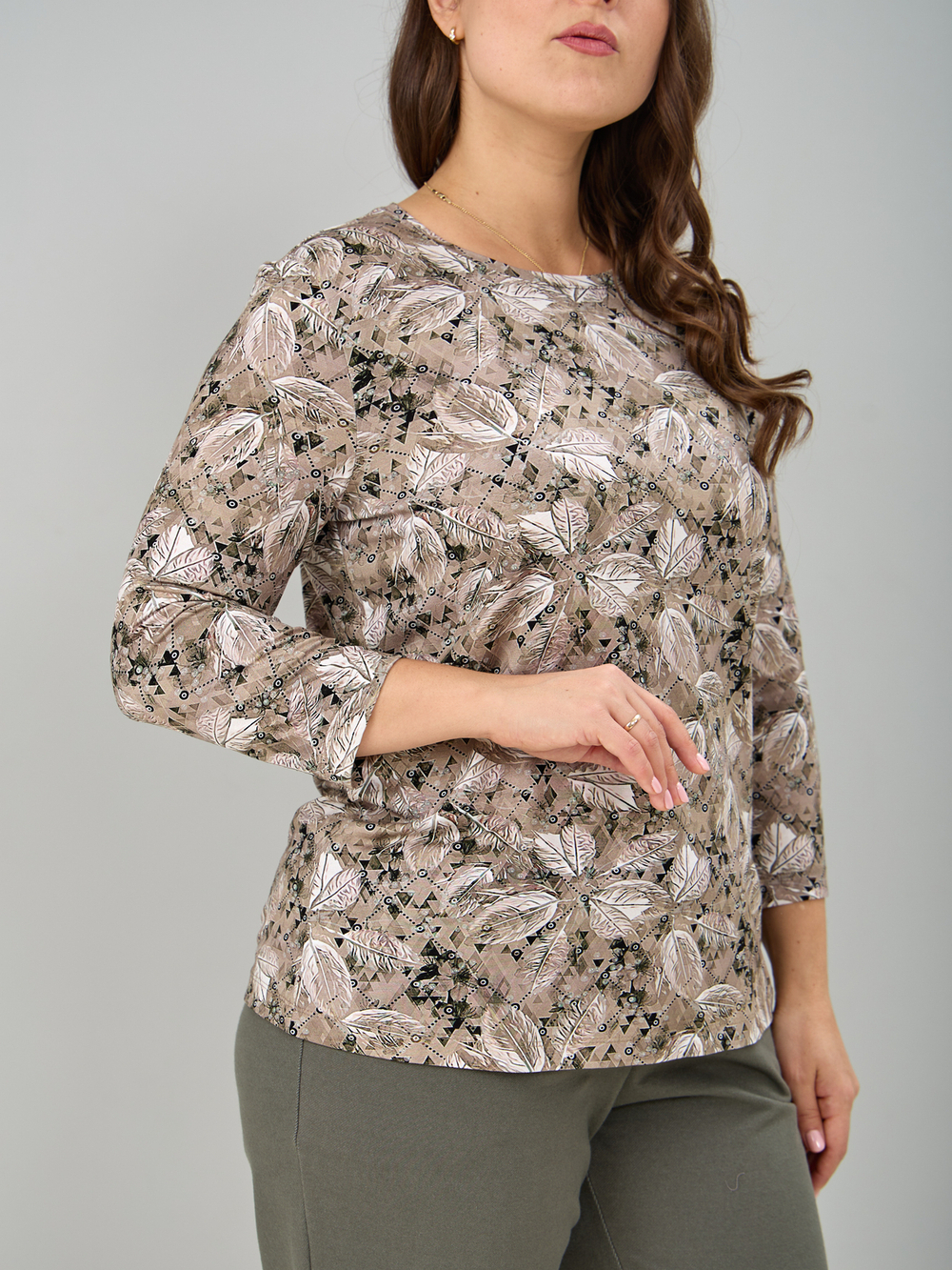 Лонгслив ЛНв-306/бежевый-листья