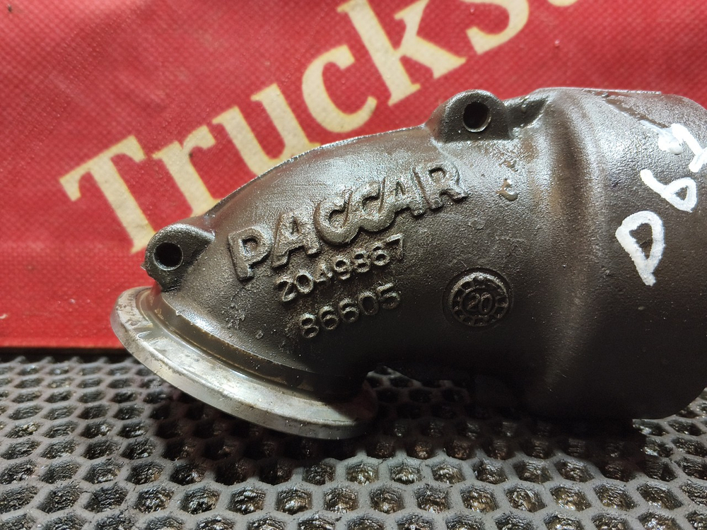 Патрубок интеркулера 2020г.