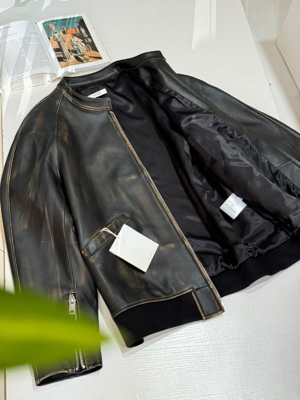 Кожаная куртка The Row