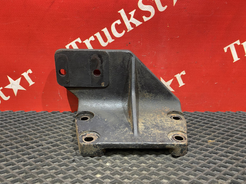 Кронштейн подушки двигателя правый 2018г