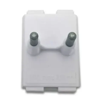 Тройник электрический, 3 розетки 250В 10А, переходник на вилку с плоскими выводами Европа-Азия