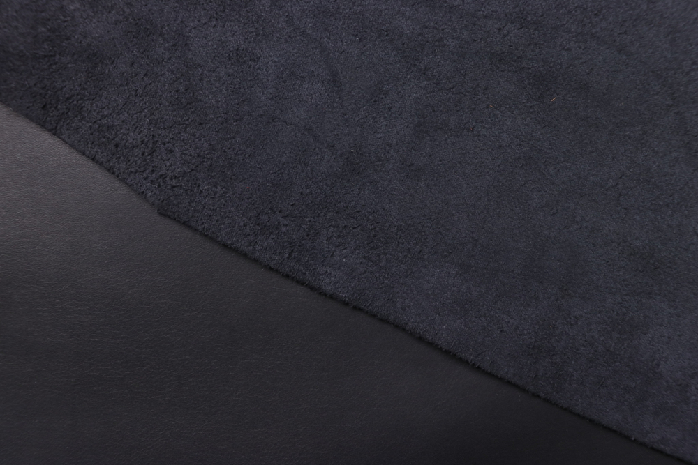 1,4-1,6 Кожа для верха обуви черная "Краст Коди"