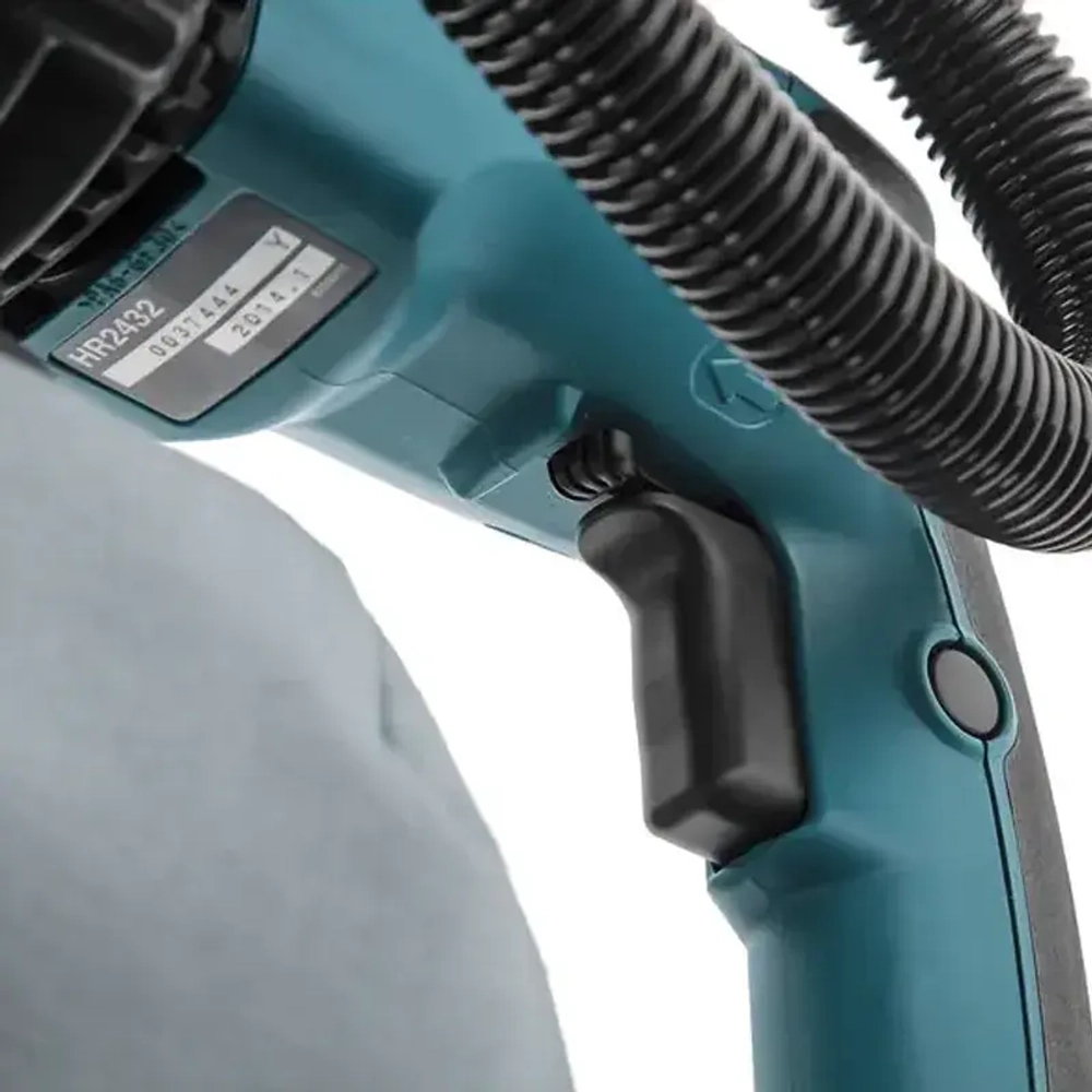 Перфоратор Makita HR2432