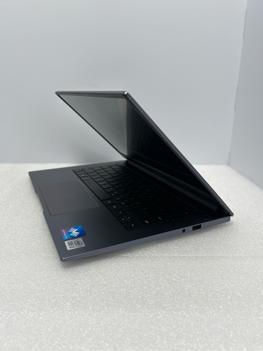 Ноутбук HONOR MagicBook X 14 NBR-WAI9 (53011TVN-001) 14" /Intel Core i3-10110U/RAM 8 GB/SSD 256 GB/Intel UHD Graphics/1920x1080/IPS/Windows 10/Подсветка кл-ры:нет/серый. Состояние: B1