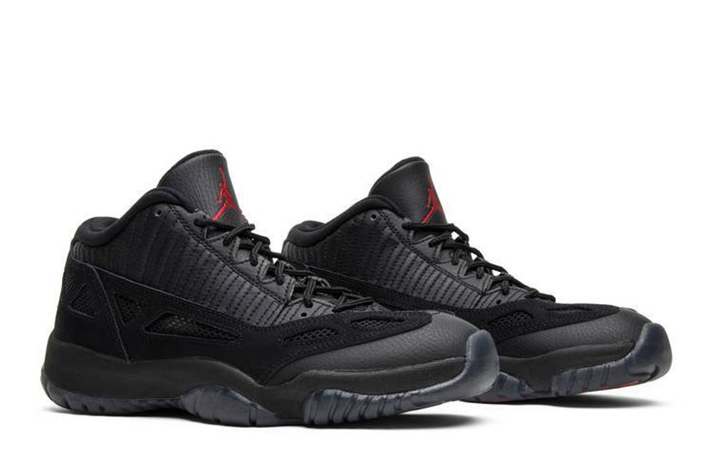 Кроссовки Jordan Air Jordan 11 Retro Low Ie Referee 2015