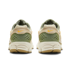 Кроссовки Nike Air Zoom Vomero 5 'Pale Ivory Oil Green' FQ6868-181