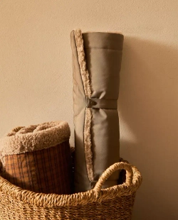 ZARA HOME СКЛАДНОЙ КОВРИК ДЛЯ ДОМАШНИХ ЖИВОТНЫХ