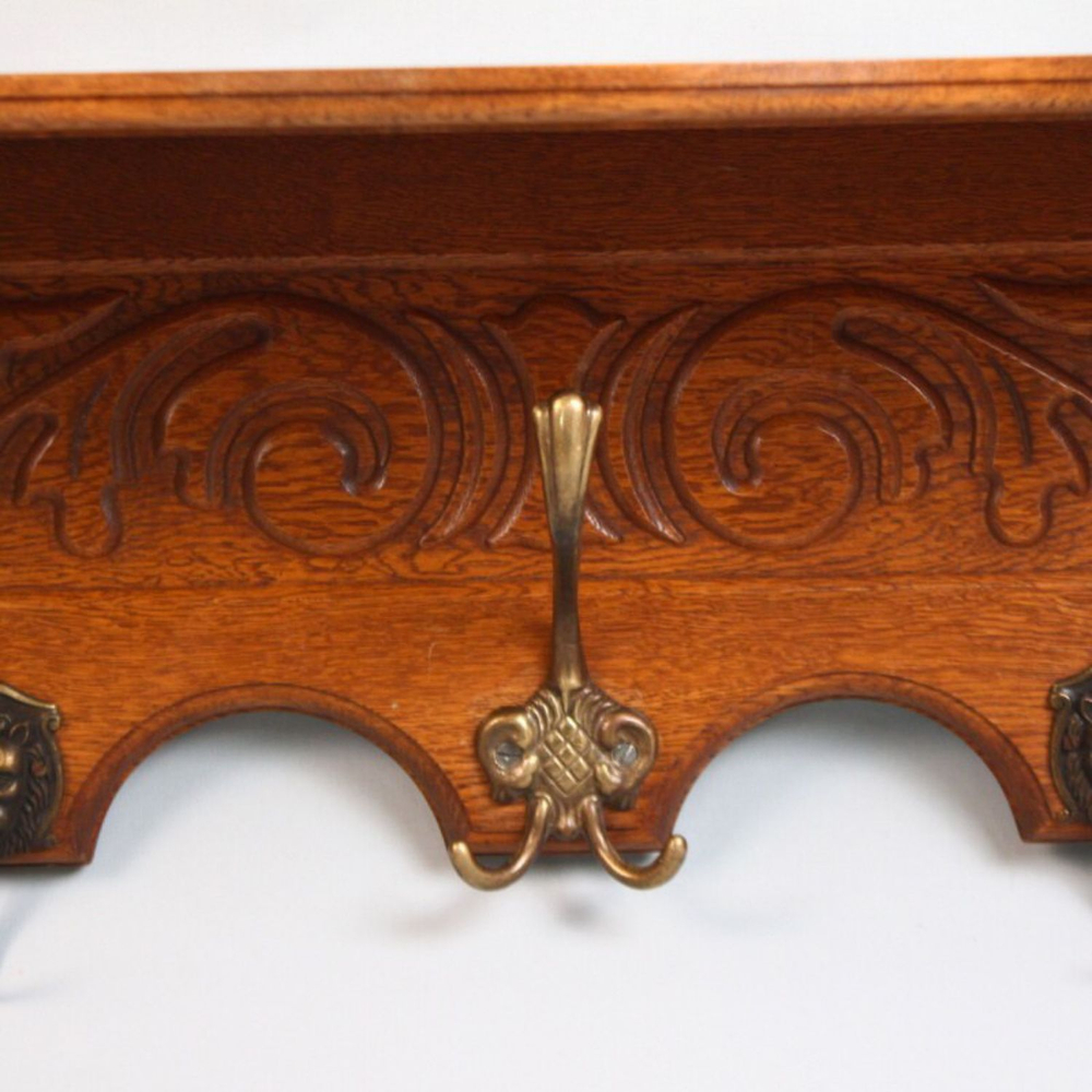 Старинная настенная вешалка