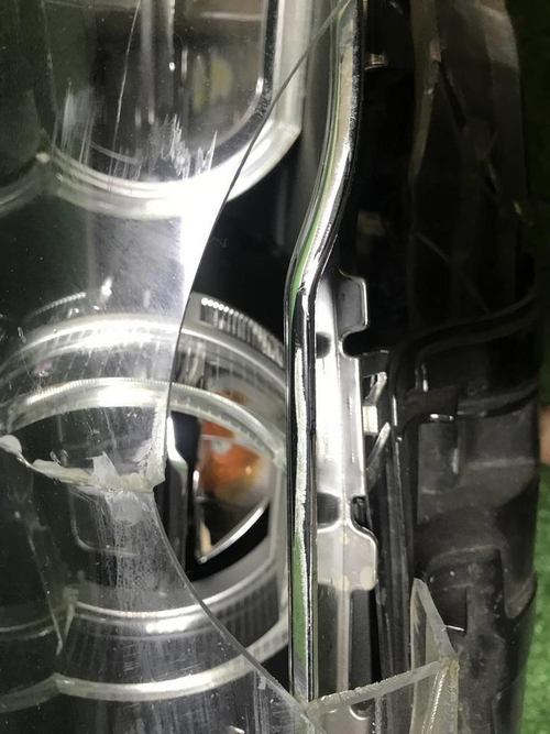 Битая Фара левая BMW 5er F10, F11 (2013-2017) LED