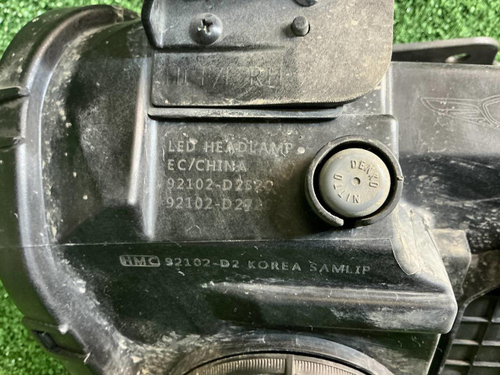 Фара правая Genesis G90 (2018-2022) LED