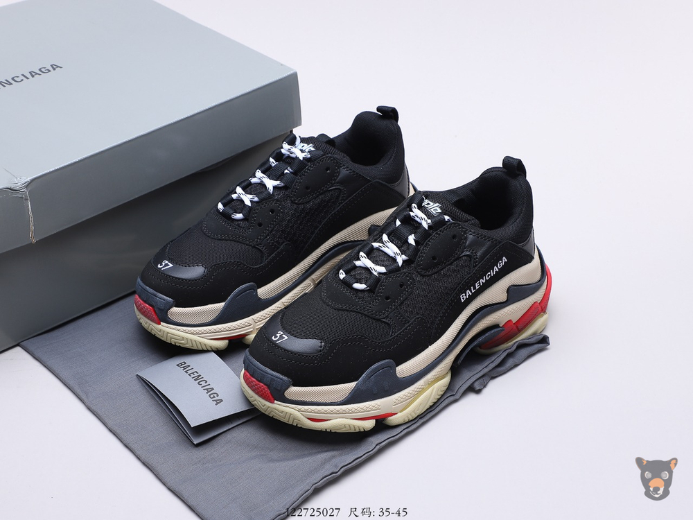 Кроссовки Balenciaga Triple S