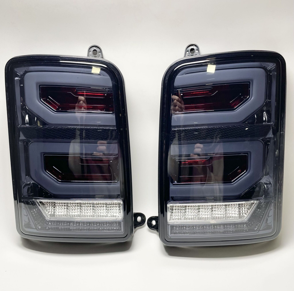 Фонари задние светодиодные Нива 4x4 (LED) тонированные для а/м ВАЗ 2121,21213,21214, Урбан