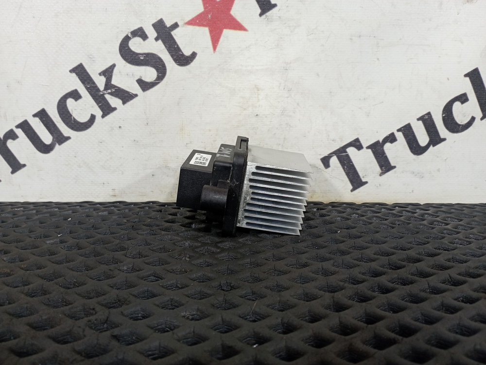 Резистор отопителя 2023г.