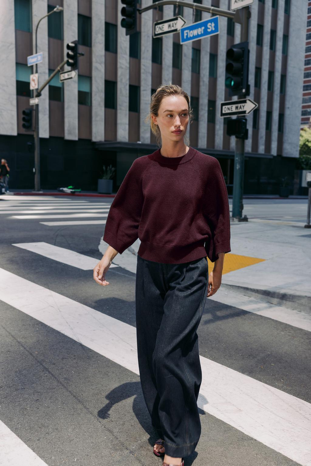 ZARA СВИТЕР С ШИРОКИМИ РУКАВАМИ, ЛИЛОВЫЙ