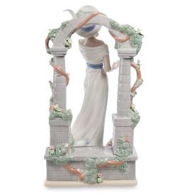 Pavone CMS-20/23 Статуэтка «Леди»