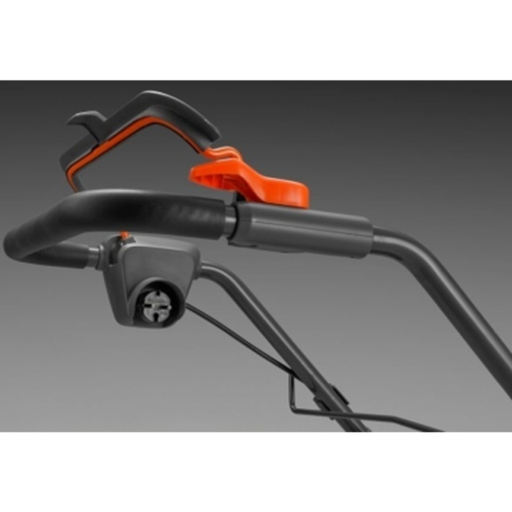 Электрическая газонокосилка Husqvarna LC 141C 9670993-01