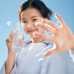 LUVUM Hyaluronic Moisture Gel Cleanser Bamboo гиалуроновый гель-пенка для умывания