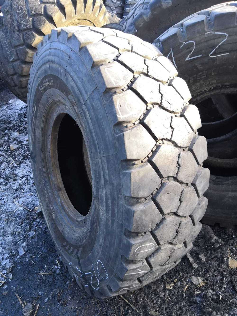 14.00R20 Bontyre BT-935 шина б/у