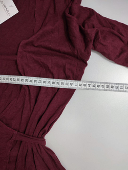 Джемпер с кружевом 40 размер