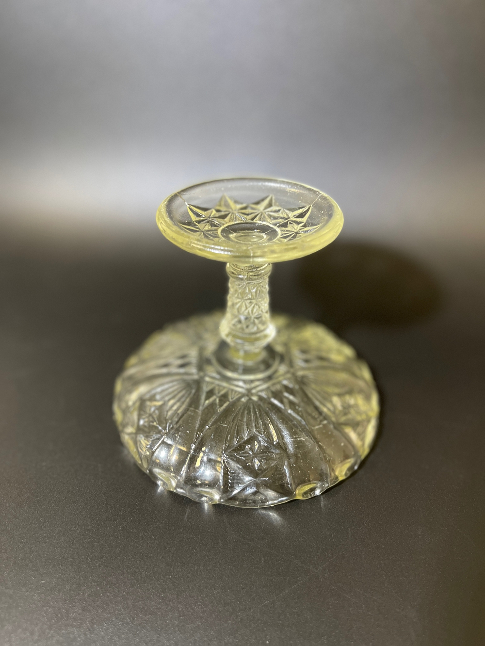Вазочка конфетница СССР стекло, 10 см, винтажная 1960-1990гг