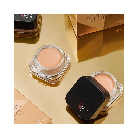 RBG Russian Beauty Guru Освежающий консилер "Культура сияния" тон 02 бежевый, 4 гр