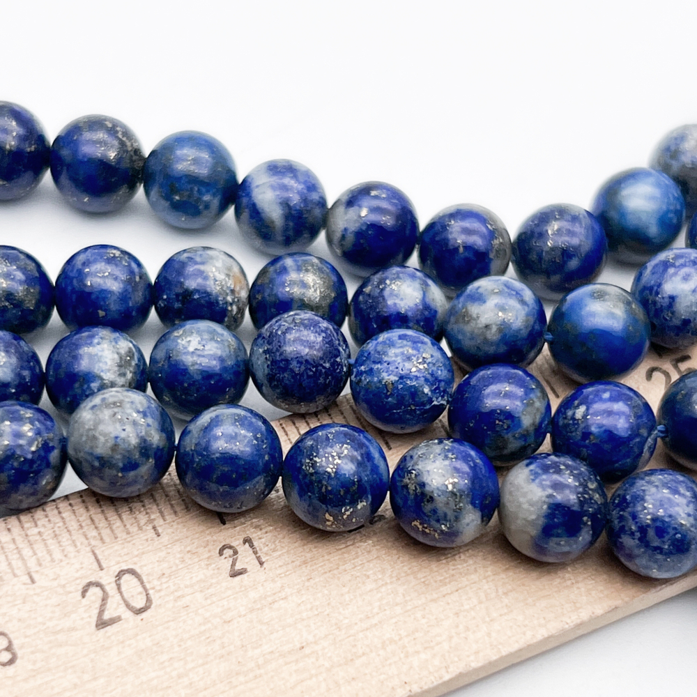 Лазурит бусины, диаметр 8,5-8,7 мм, цена за 11 шт (1/4 нити)