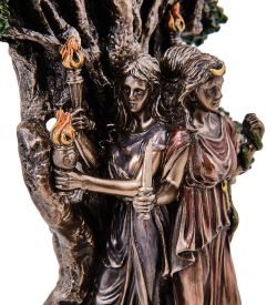 Veronese WS-1198 Статуэтка «Геката - богиня волшебства и всего таинственного»