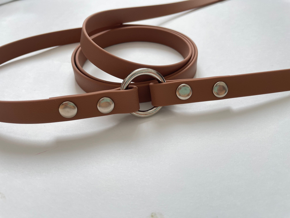 Перестежка поводок для собак из Биотана Чехия, 3 м, 16 мм коричневый.