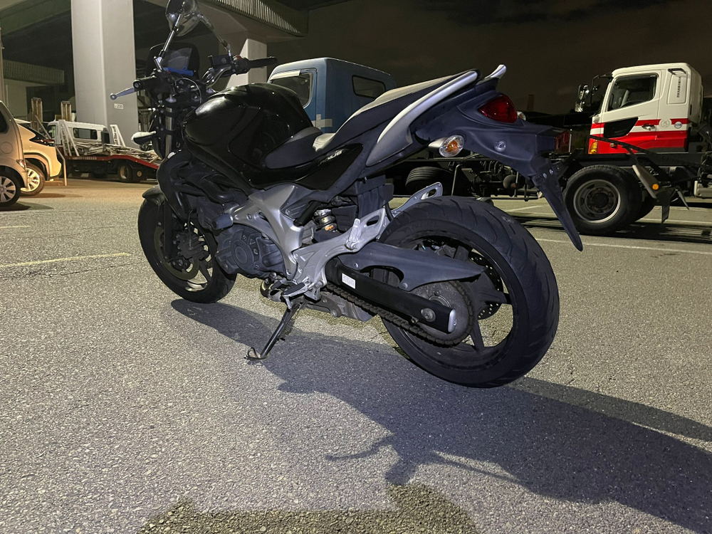 Suzuki Gladius SFV400 ABS , 2014