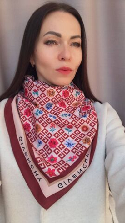 Платок женский Живанши