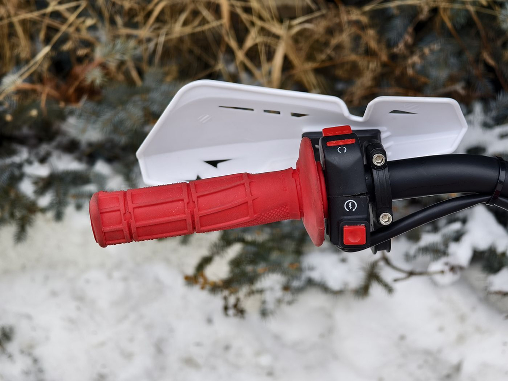 APOLLO Thunder 110 белый