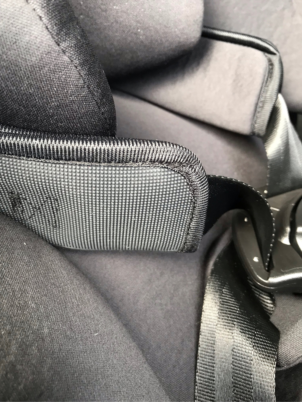 Автокресло HB-636 (Teddy Bear) (BLACK PLUS (эко-кожа))