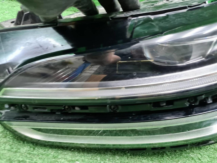 Фара левая Genesis G70 (2020-н.в.) LED