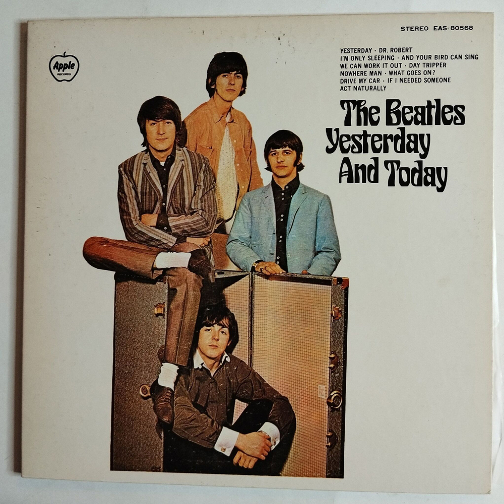 Винтажная виниловая пластинка LP The Beatles Yesterday And Today (Japan 1976)