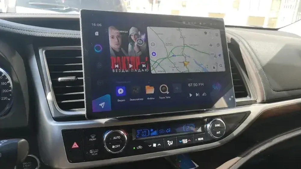 Магнитола для Toyota Highlander 3 U50 2013-2020 - Teyes CC3-2K монитор 13", QLED+2K, Android 10, ТОП процессор, 4G SIM-слот, CarPlay