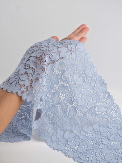 Эластичное кружево серо-голубое ширина 19 см