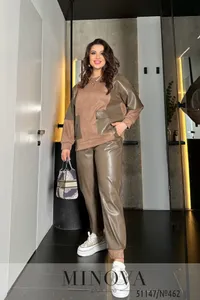 Костюм 462-коричневый Minova