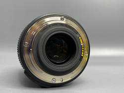 Canon EF-S 18-135mm f/3.5-5.6 IS
