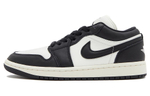 Кроссовки Jordan Air Jordan 1 Low Wmns"Vintage Panda" (Женская размерная сетка)