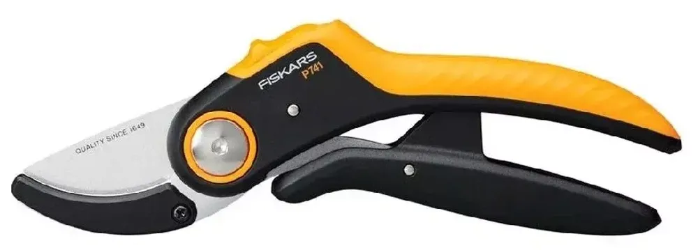 Секатор FISKARS Plus PowerLever P741 черный/оранжевый
