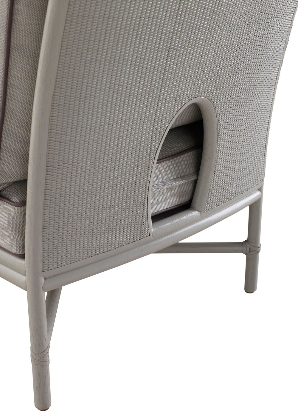 Кресло McGuire Open Oval Caned Chaise Lounge